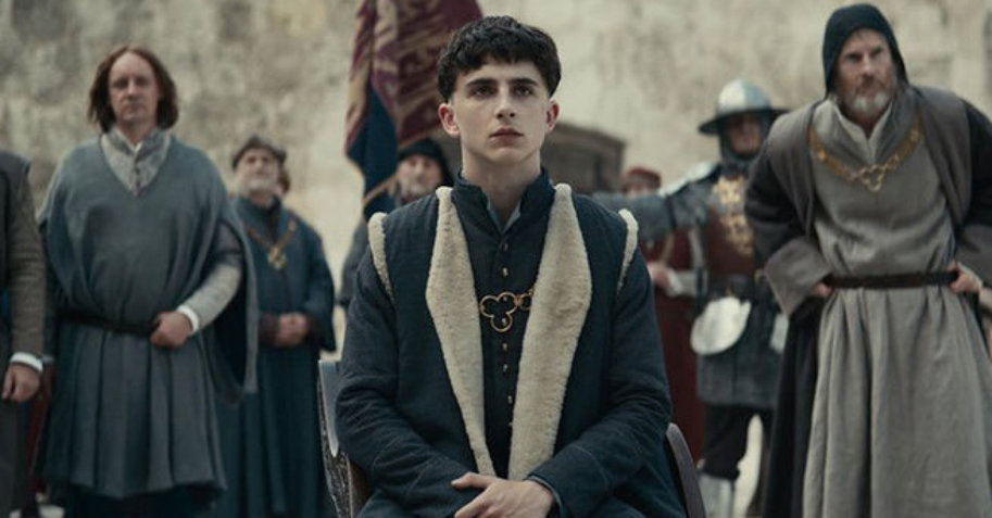 the king Timothee Chalamet