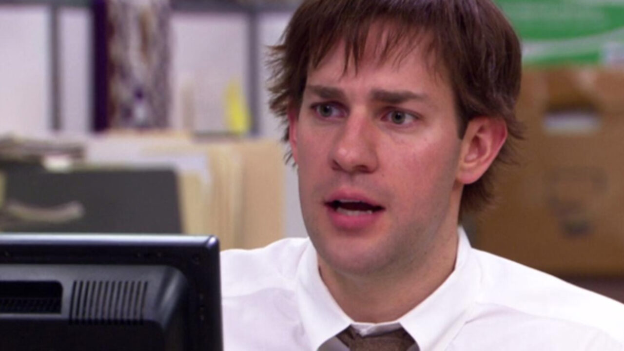 John Krasinski secretly wore a wig in the third season of The Office