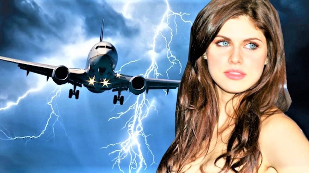 Alexandra Daddario to Play Flight Attendant in 'Celestial Blue