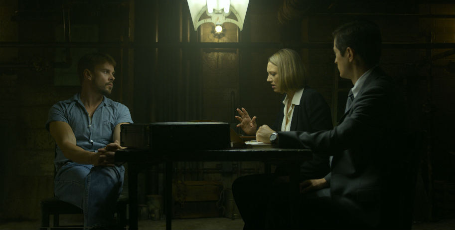 TV Review, Netflix, Mindhunter, Jonathan Groff, David Fincher, Charlize Theron, Anna Torv, Michael Cerveris, Holt McCallany