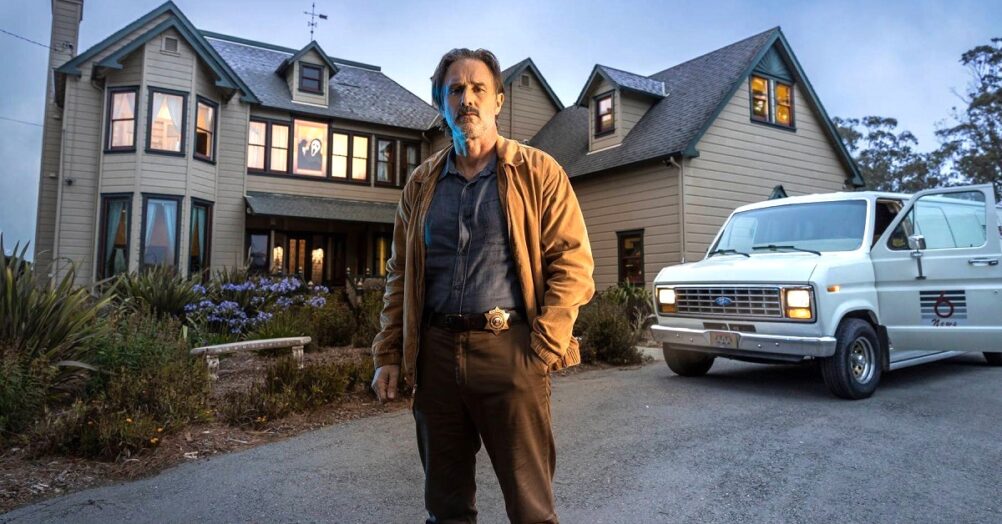 In October, fans will be able to book a stay at Stu Macher's house from Scream. David Arquette will virtually greet guests as Dewey Riley