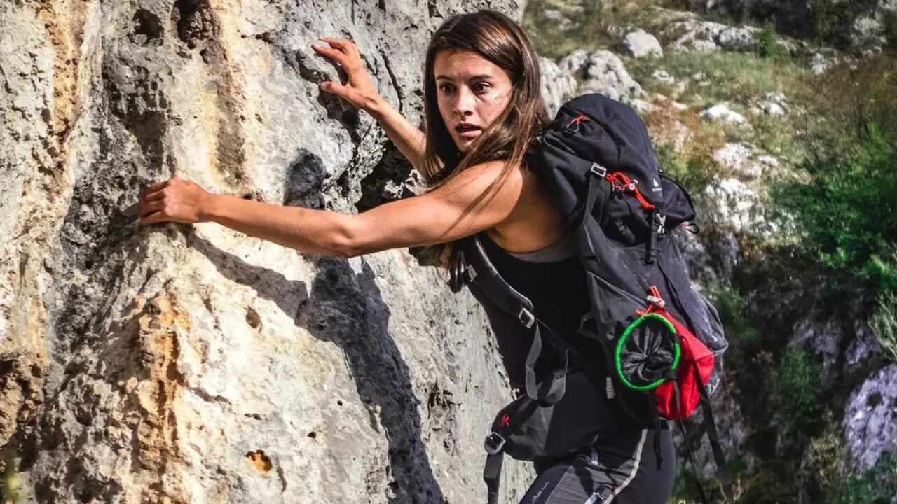 7 OF THE BEST FEMALE CLIMBERS TO FOLLOW - GUTSY GIRLS ADVENTURE FILM TOUR