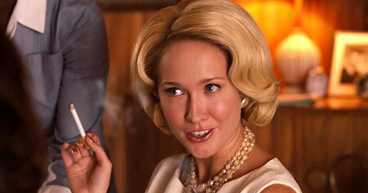 Anna Camp, Griffin Matthews join the cast of You season 5