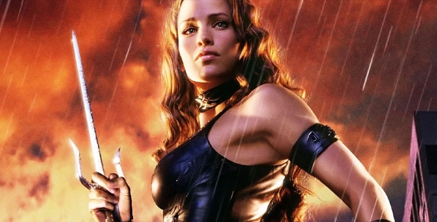 Jennifer Garner back as Elektra
