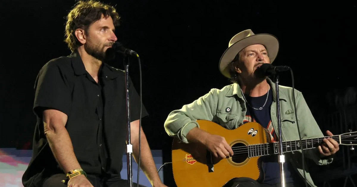 Bradley Cooper joins Pearl Jam on stage for A Star Is Born cover