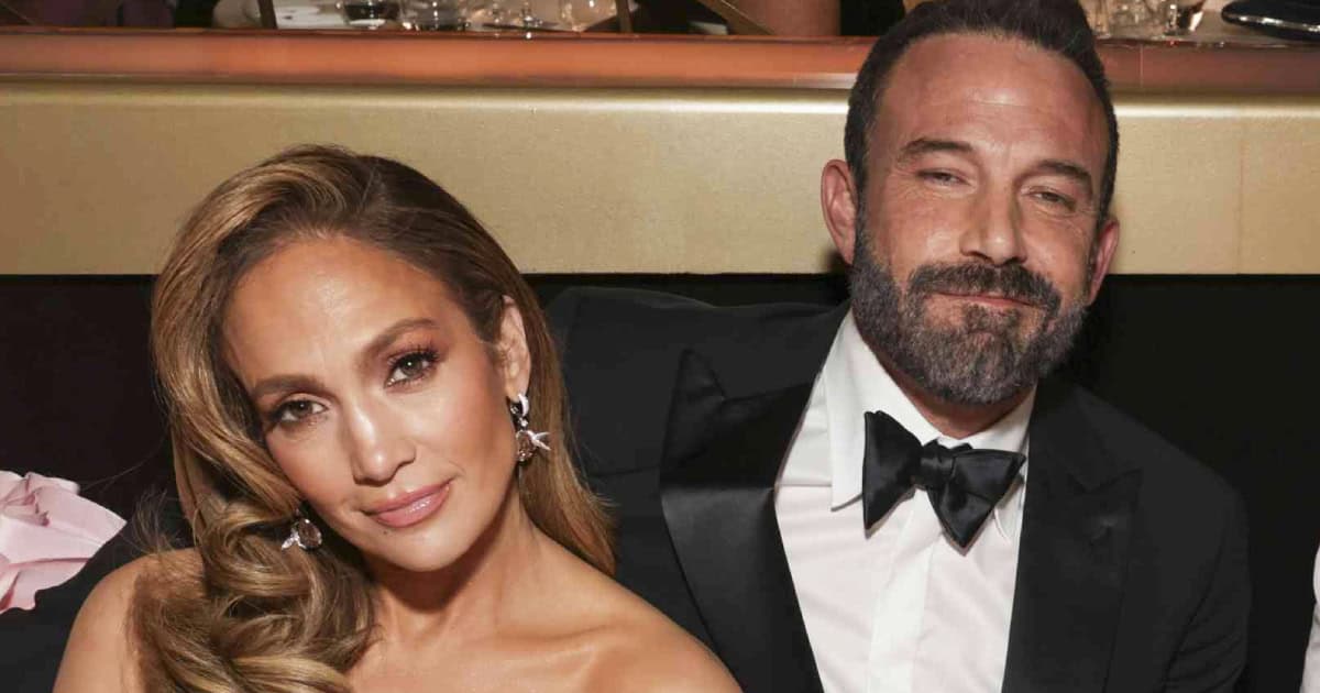 Lopez files for divorce from Affleck on second wedding anniversary