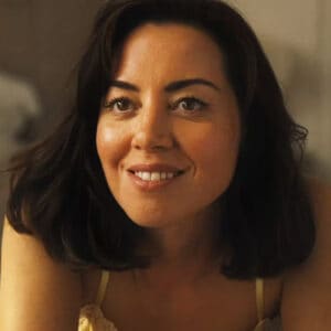 Aubrey Plaza, password, The White Lotus