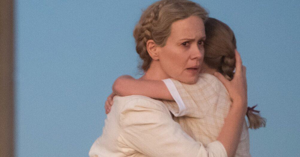 Hold Your Breath images give a first look at the upcoming Hulu horror movie starring Sarah Paulson and Ebon Moss-Bachrach