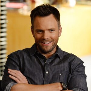 Community's Joel McHale has been added to the cast of Yellowjackets season 3, where he's taking on a guest star role