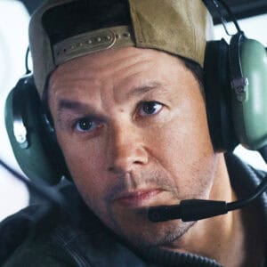 Flight Risk, release delay, Mark Wahlberg, Mel Gibson