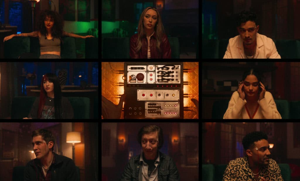 It's What's Inside. (L-R) Nina Bloomgarden as Maya, Alycia Debnam-Carey as Nikki, Gavin Leatherwood as Dennis, Reina Hardesty as Brooke, Brittany O’Grady as Shelby, James Morosini as Cyrus, David Thompson as Forbes and Devon Terrell as Reuben in It's What's Inside. Cr. Courtesy of Netflix