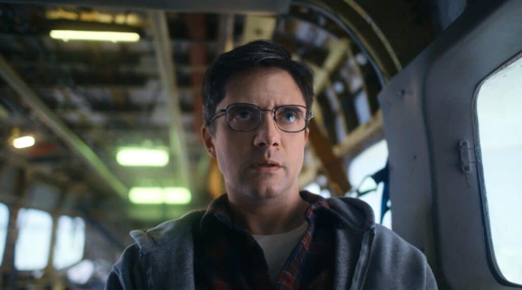 Topher Grace in Flight Risk (2025).