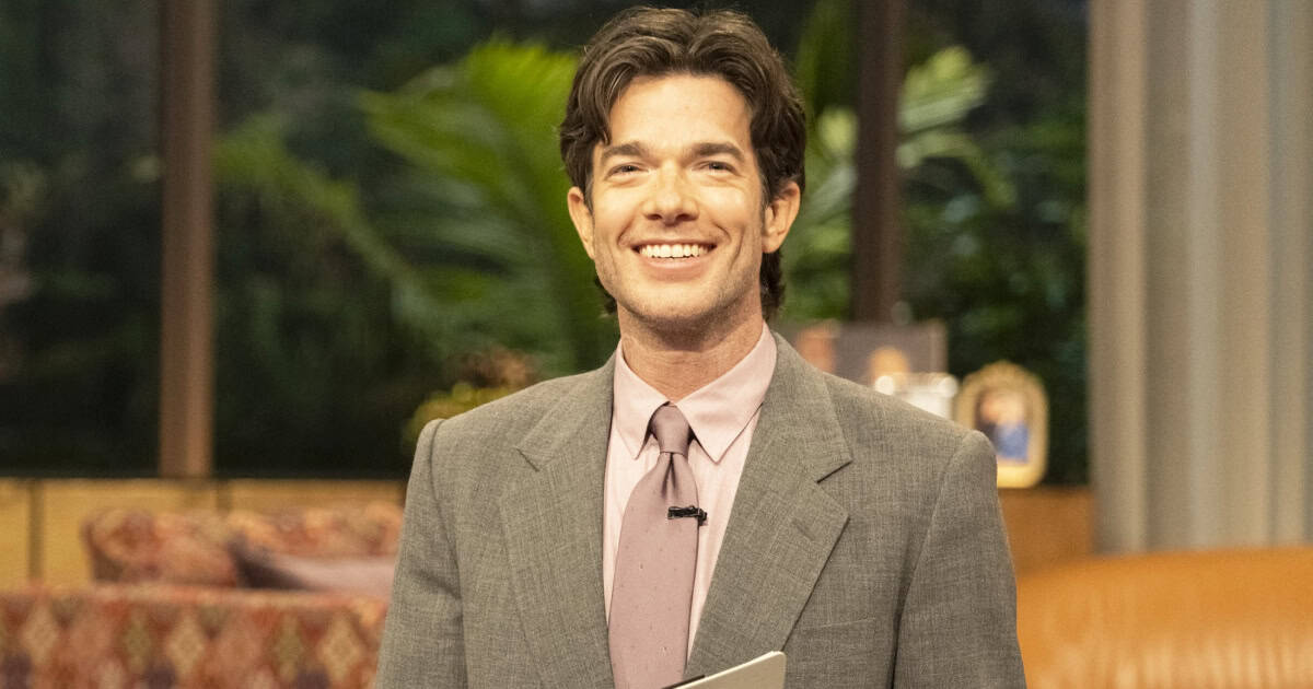 John Mulaney menjanjikan acara Netflix baru akan menjadi “sembrono”