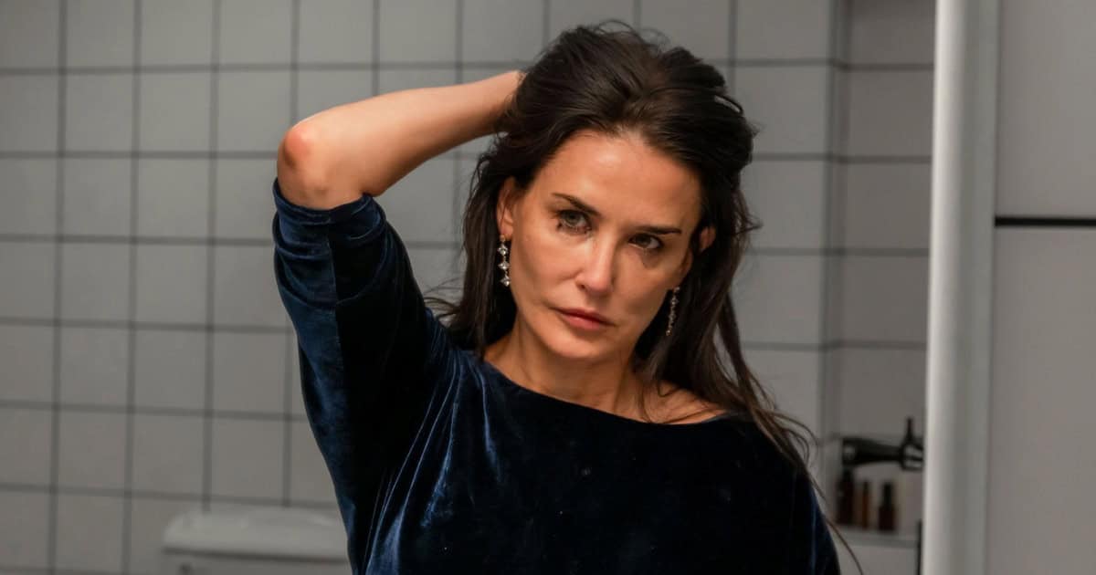 Demi Moore beralih dari “aktris popcorn” menjadi The Substance