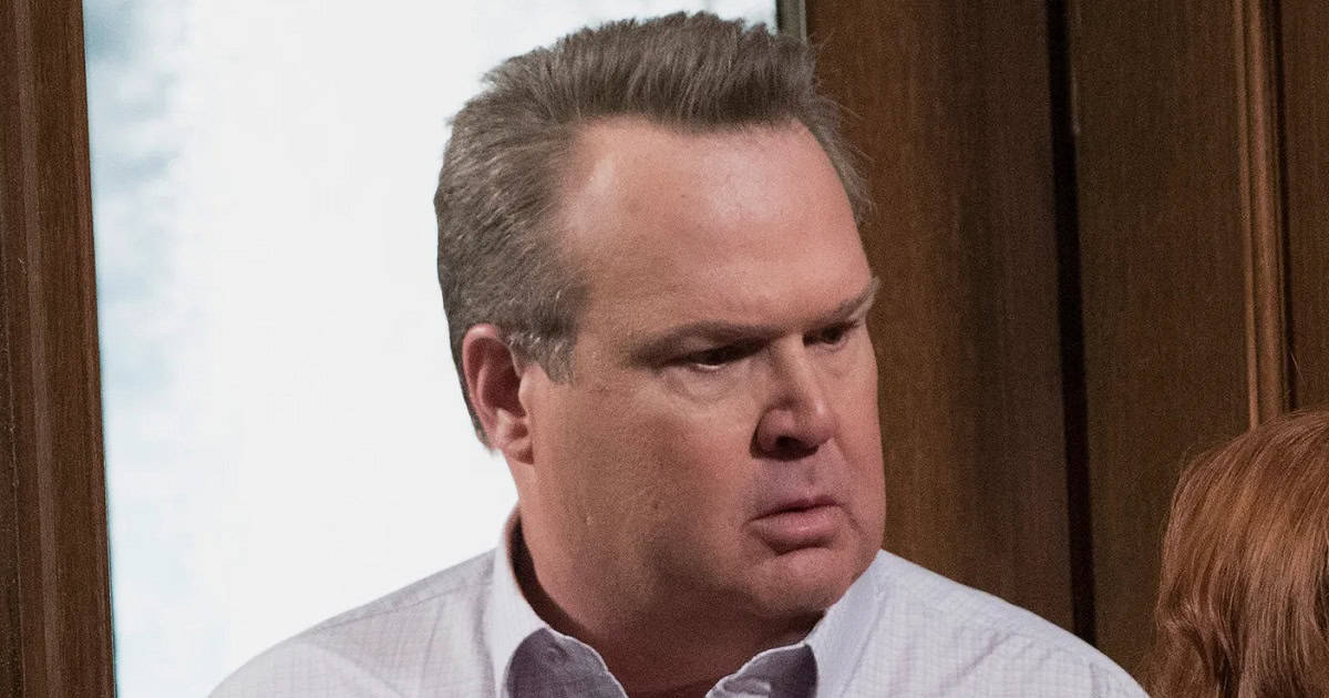 Kebangkitan Menambahkan Eric Stonestreet untuk busur tamu profil tinggi