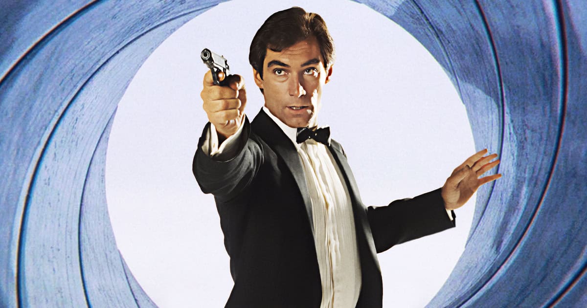 Timothy Dalton menolak peran James Bond di usia 20 -an